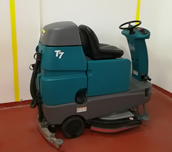 xx科技有限公司-坦能T7驾驶式洗地机，坦能T500e手推式洗地机